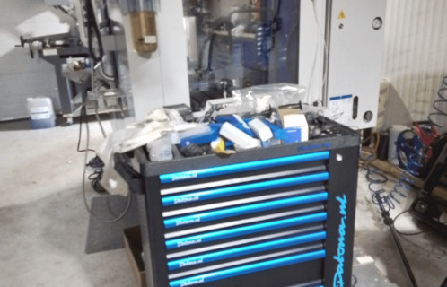 5working-room-of-haas-tm-0p-machine